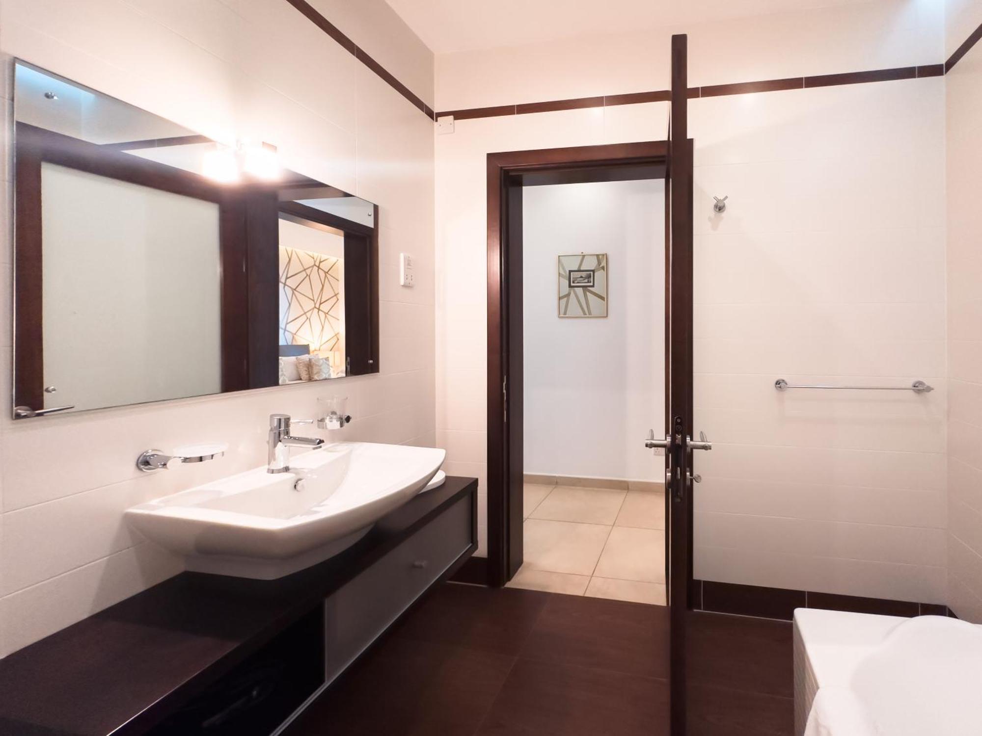 Luxury Seafront 3Br With Pool By Arcobnb Sliema Esterno foto