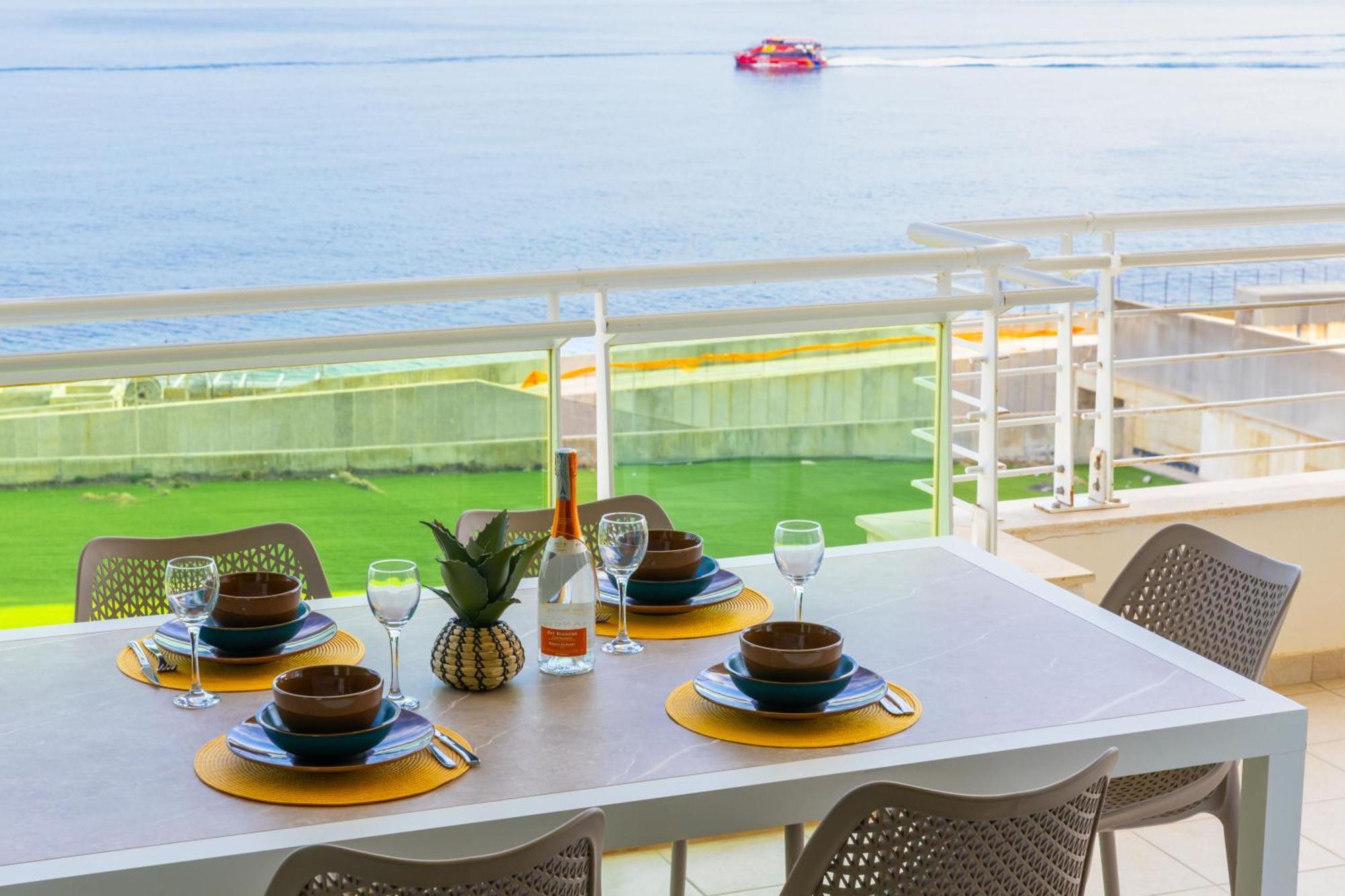 Luxury Seafront 3Br With Pool By Arcobnb Sliema Esterno foto